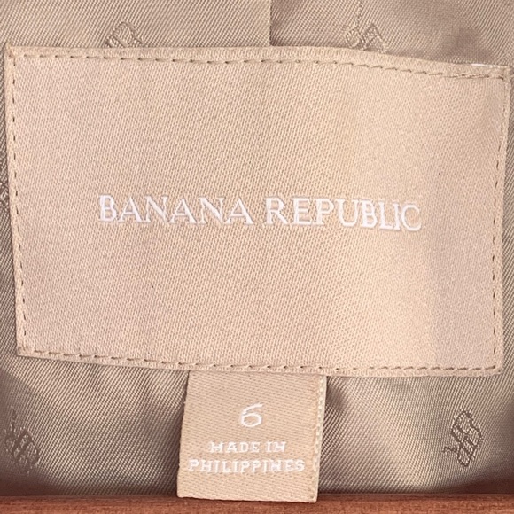 Banana Republic women’s blazer - Picture 4 of 4